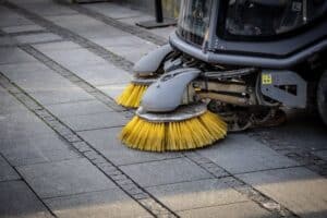 industrial cleaning equipment